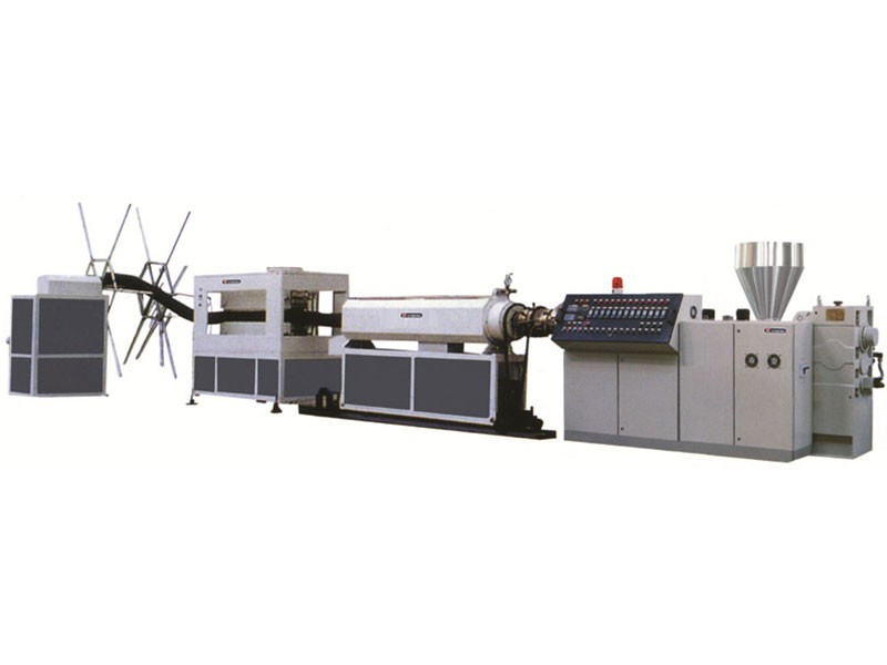 PE碳素螺（luó）旋管擠出（chū）生產（chǎn）線