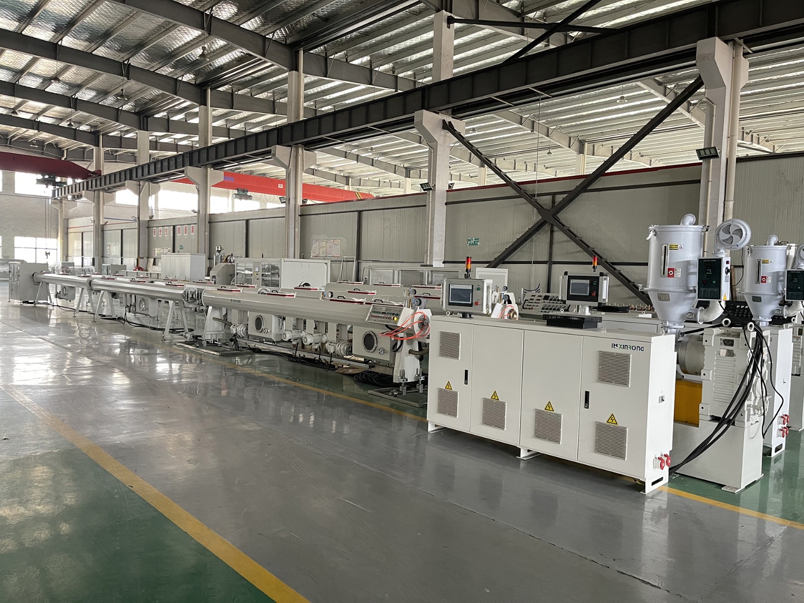 PP-R管材高速擠（jǐ）出（chū）生產線