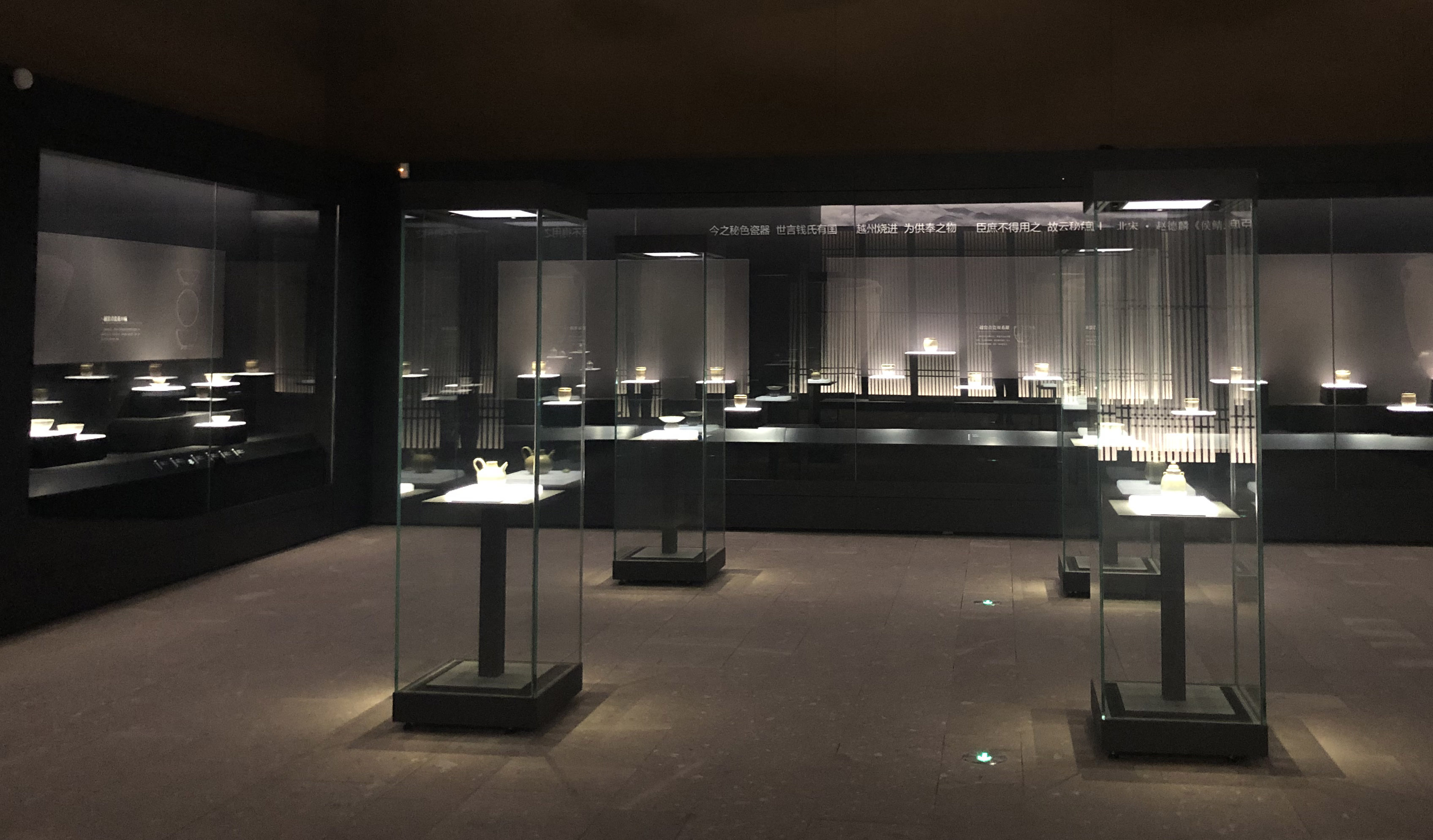 博物館（guǎn）展櫃